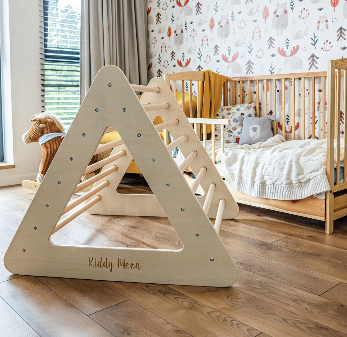 Dětský dřevěný Montessori Piklerův trojúhelník KiddyMoon