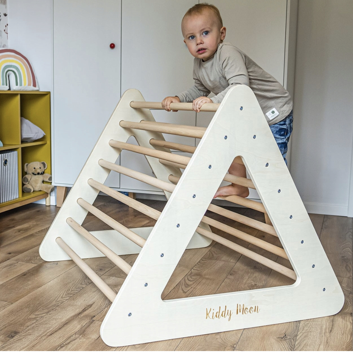 Dřevěný Montessori Piklerův trojúhelník s oboustrannou přírodní skluzavkou 90cm - sestava