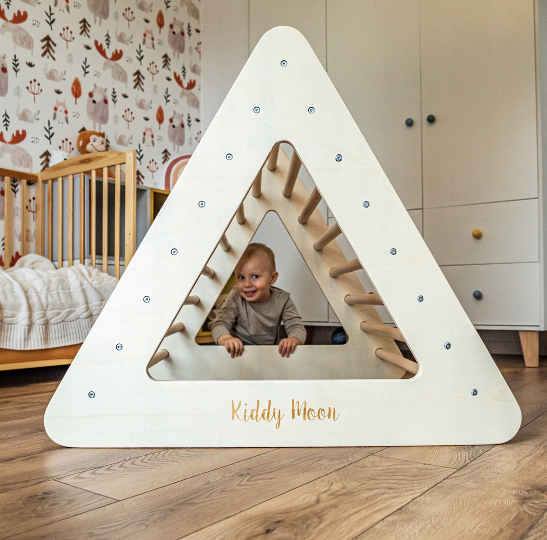 Dětský dřevěný Montessori Piklerův trojúhelník KiddyMoon