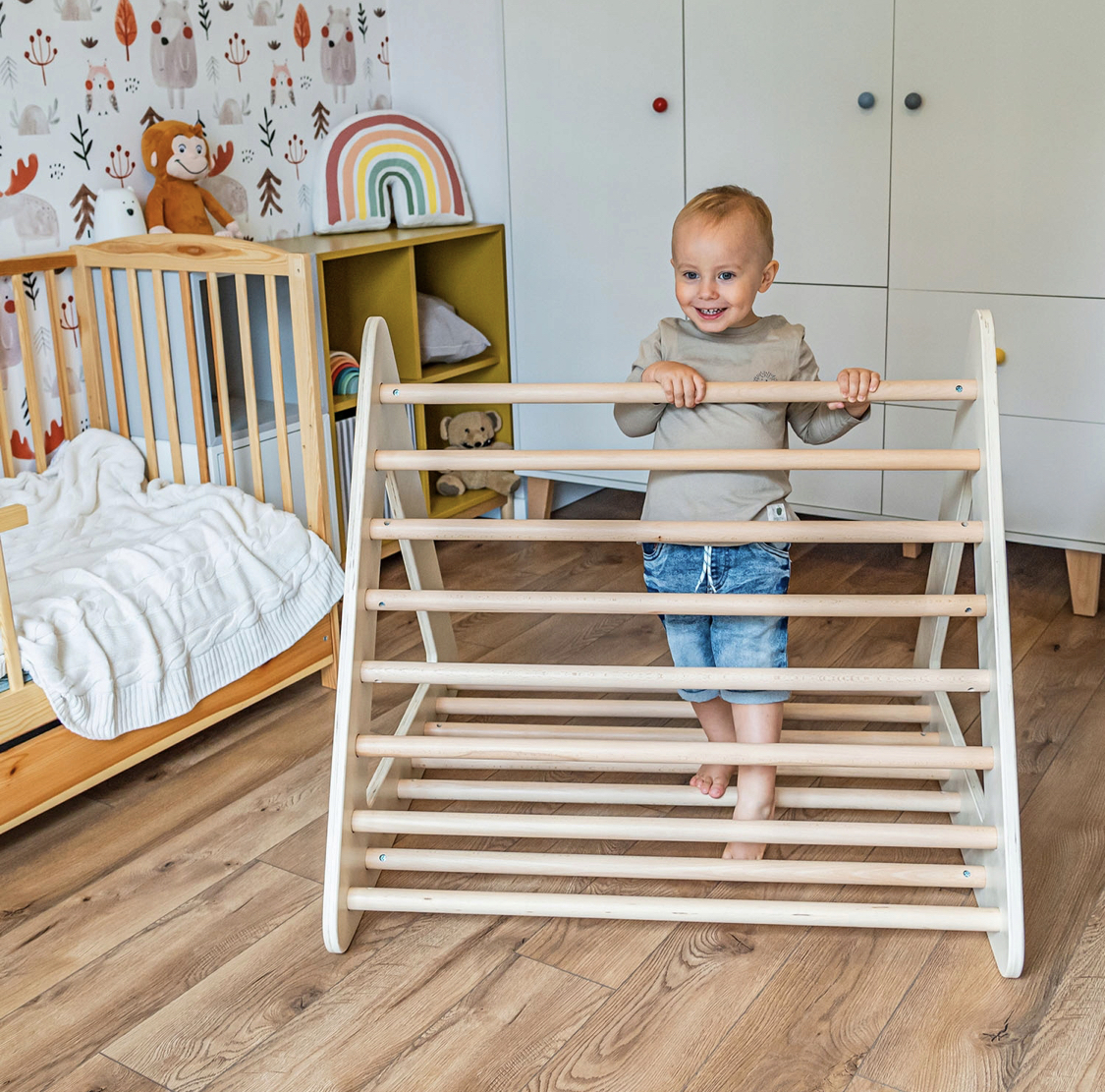 Dřevěný Montessori Piklerův trojúhelník se skluzavkou 91 cm - sestava